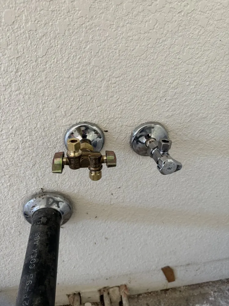 Slide of M&J Plumbing