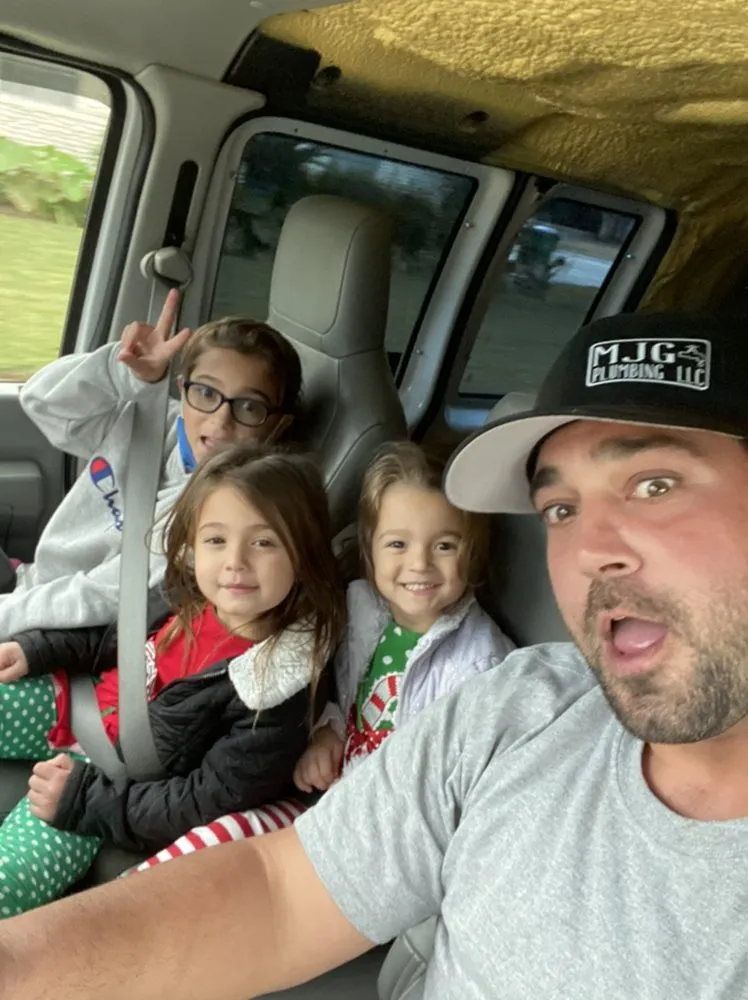 Slide of MJG Plumbing