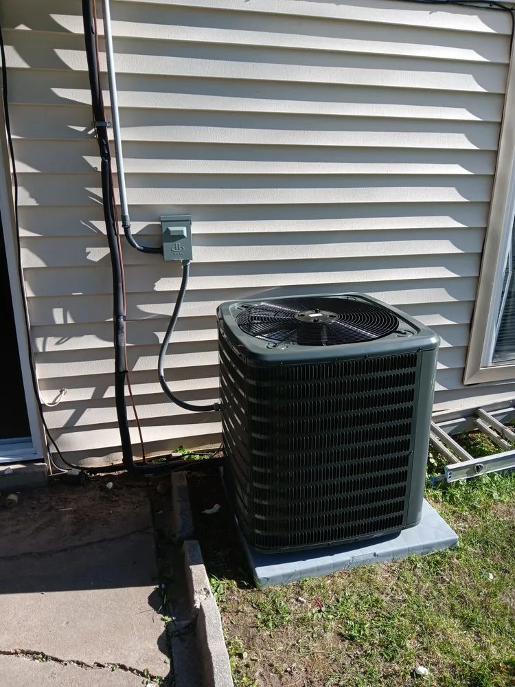 Slide of MKTM Contracting