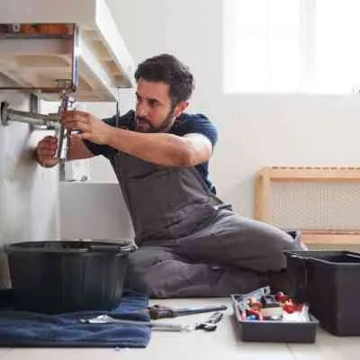 Slide of M&M Handyman Services