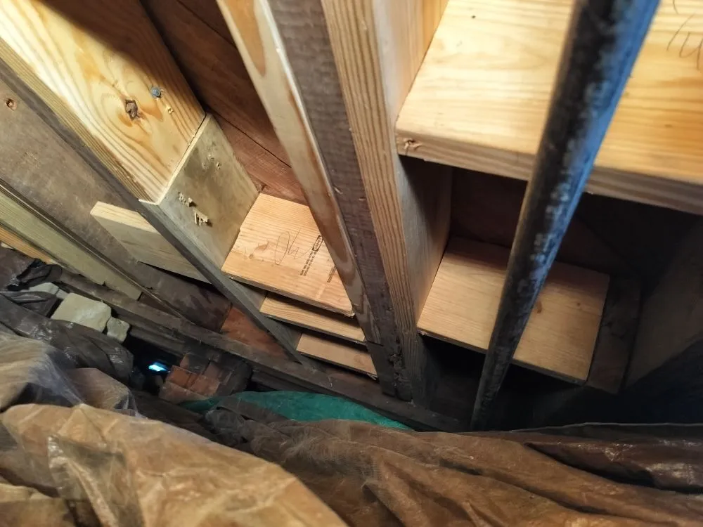 Slide of M&M Home Medics