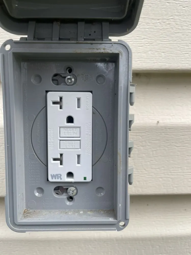 Slide of MM Home Services