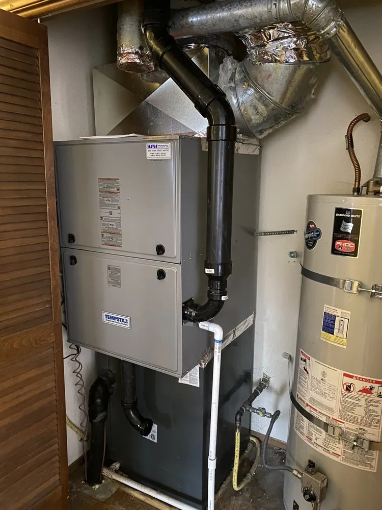 Slide of M&M Mechanical Services