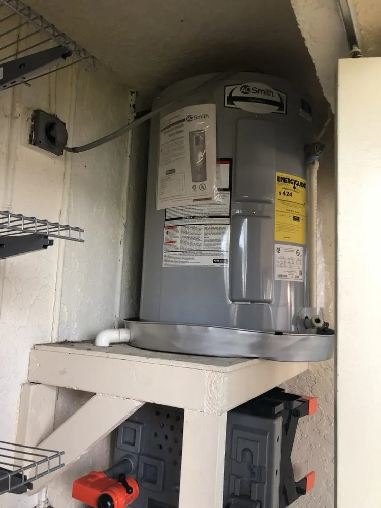 Slide of M&M Plumbing Company