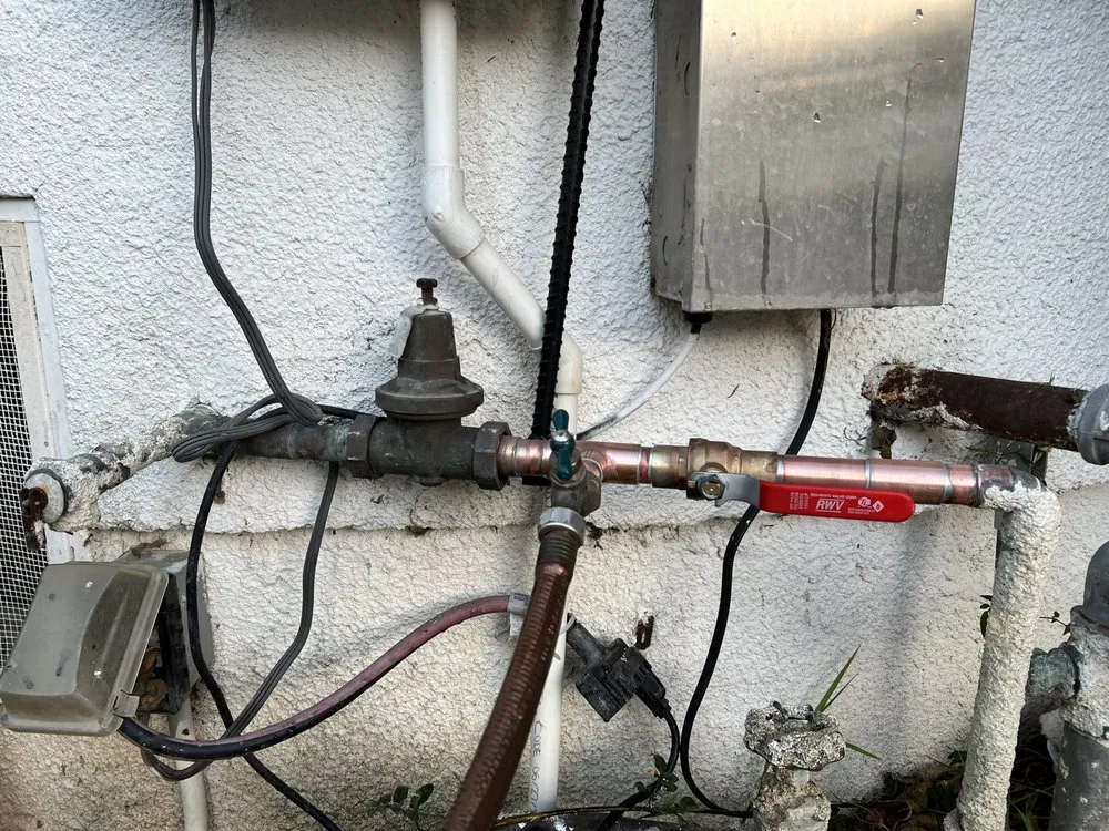 Slide of M&M Plumbing