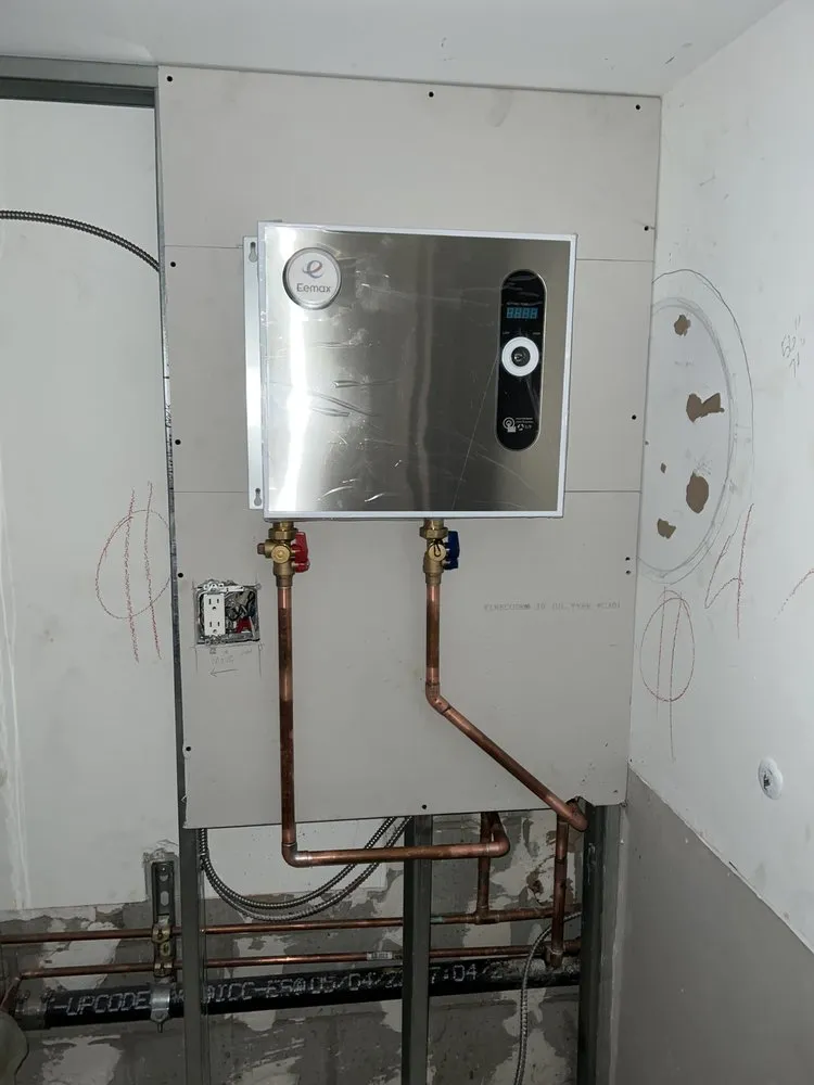 Slide of M&M Plumbing