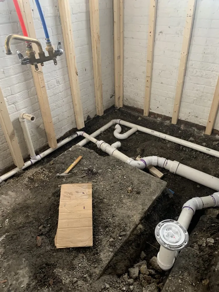 Slide of Mónaco Plumbi