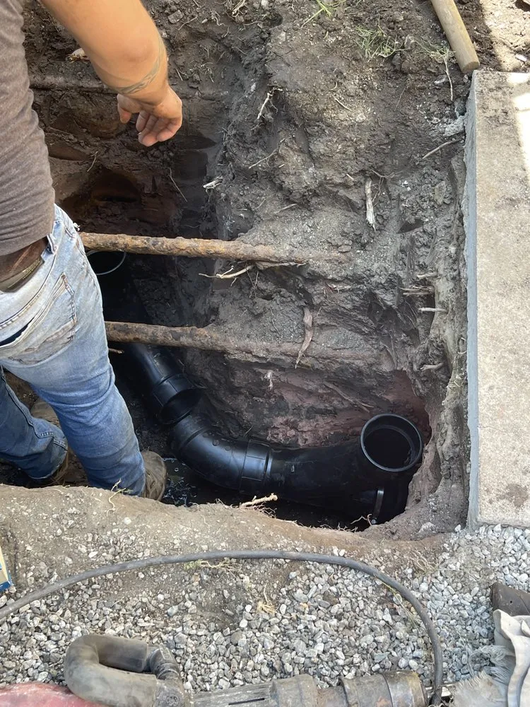 Slide of MNG Plumbing