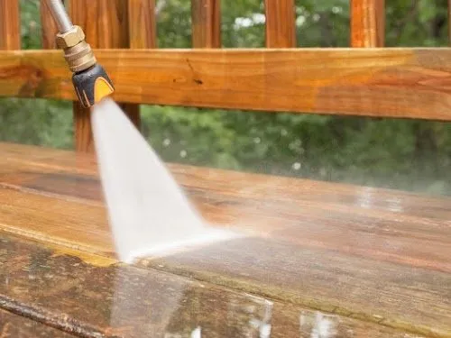 Slide of MnM Service