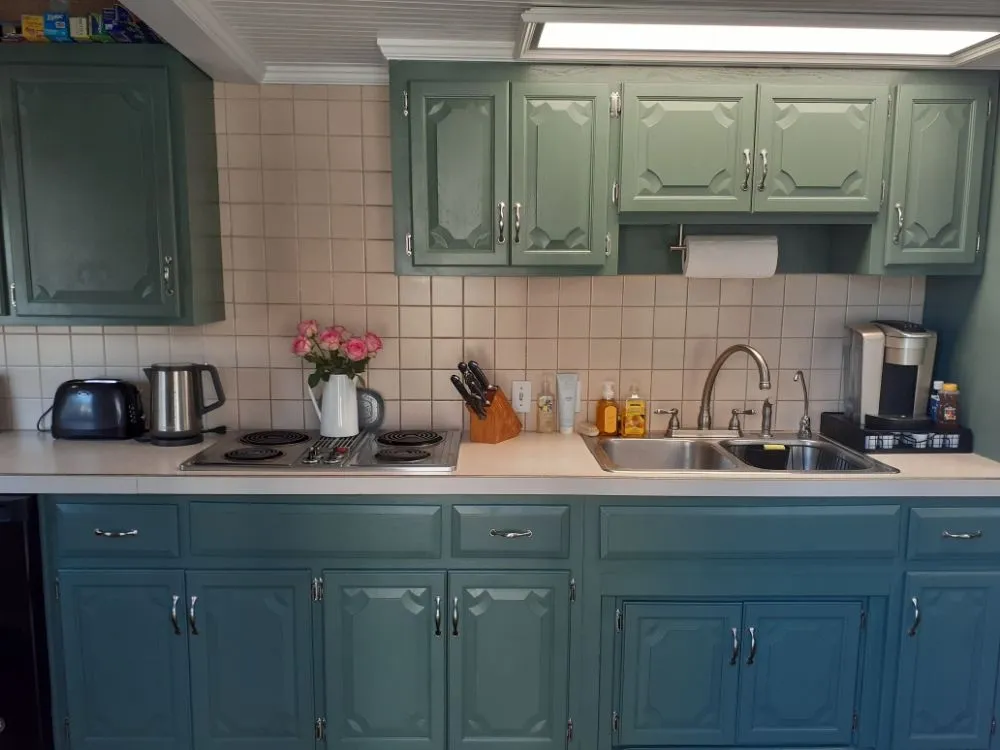 Slide of MO Handiworks