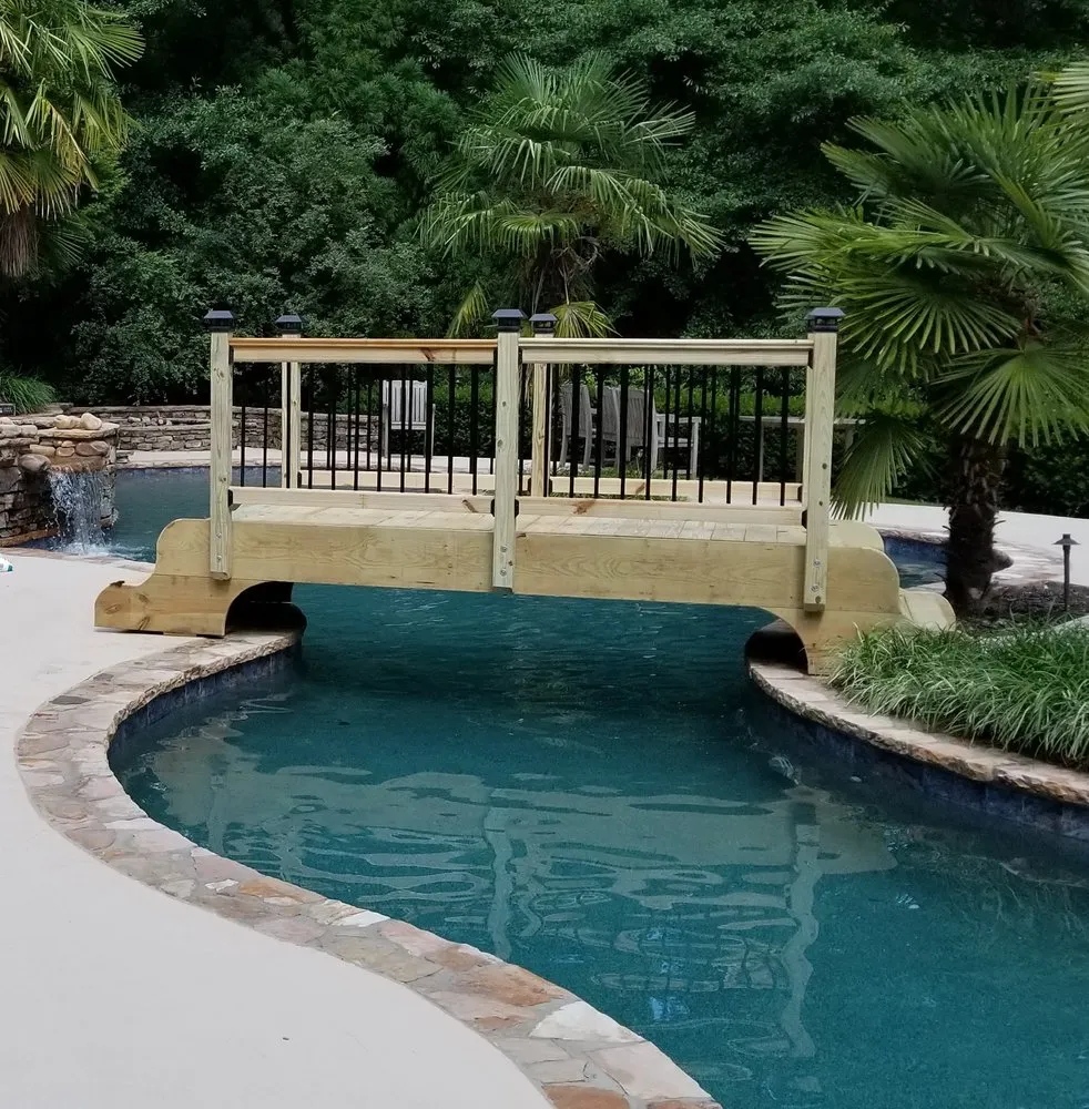 Slide of Mo-Nady Handyman Services