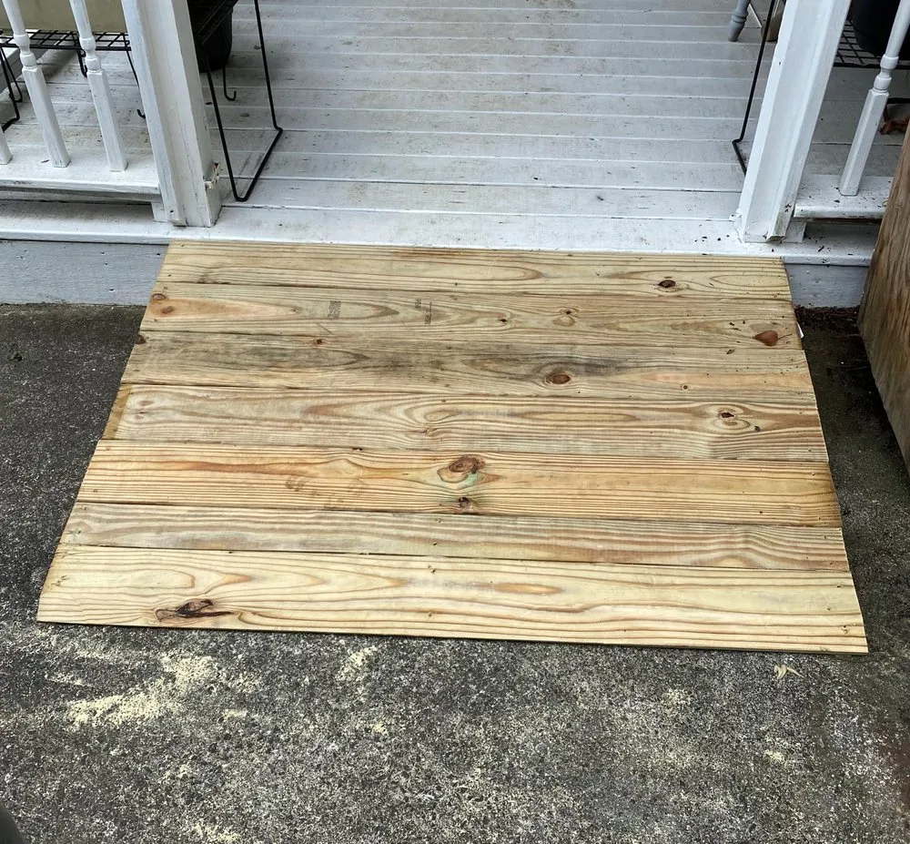 Slide of Mo-Nady Handyman Services