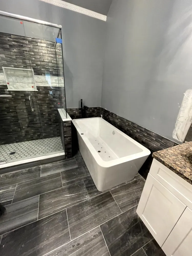 Slide of Mo-Nady Handyman Services