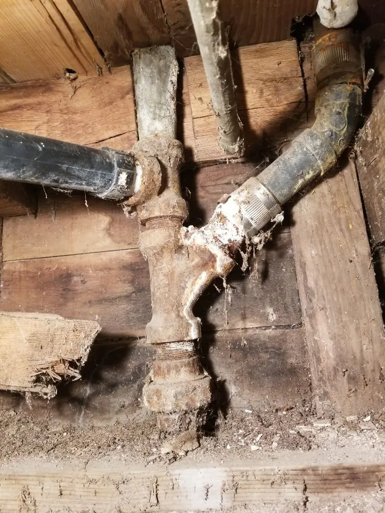 Emergency plumbing repair service in Los Angeles, CA - Mocal Plumbing, Heating & Home Improvement