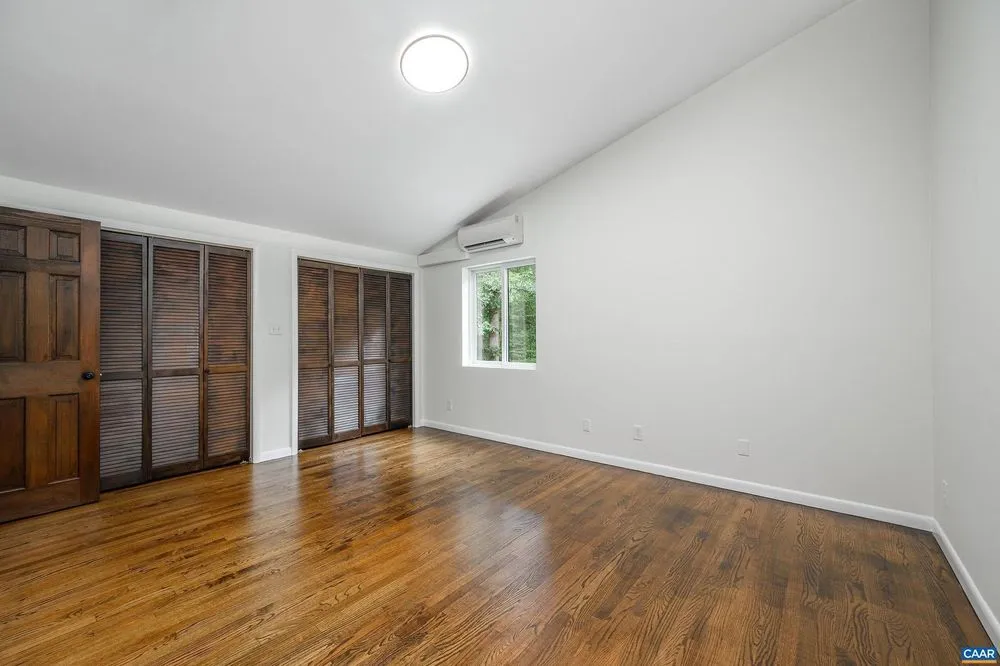 Slide of Modeh Construction