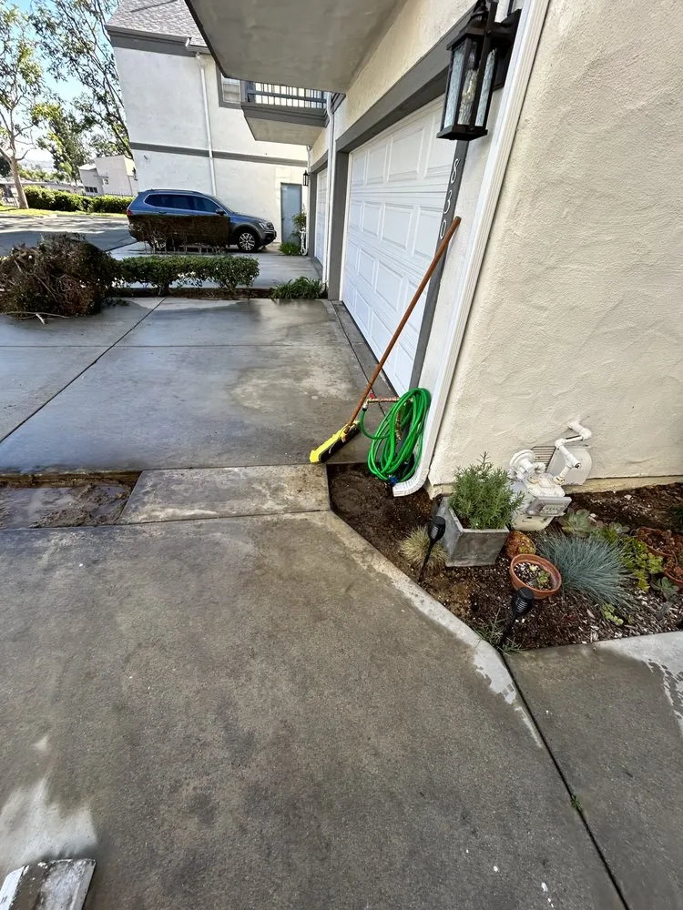 Slide of Modern Flow Plumbing