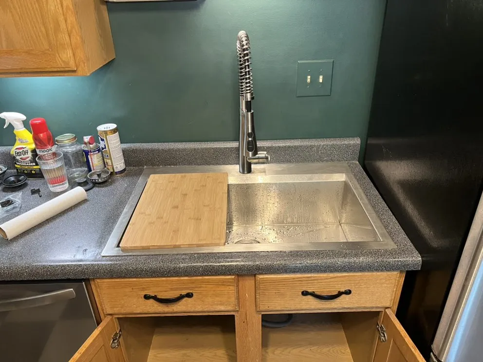 Slide of Moe the Plumber