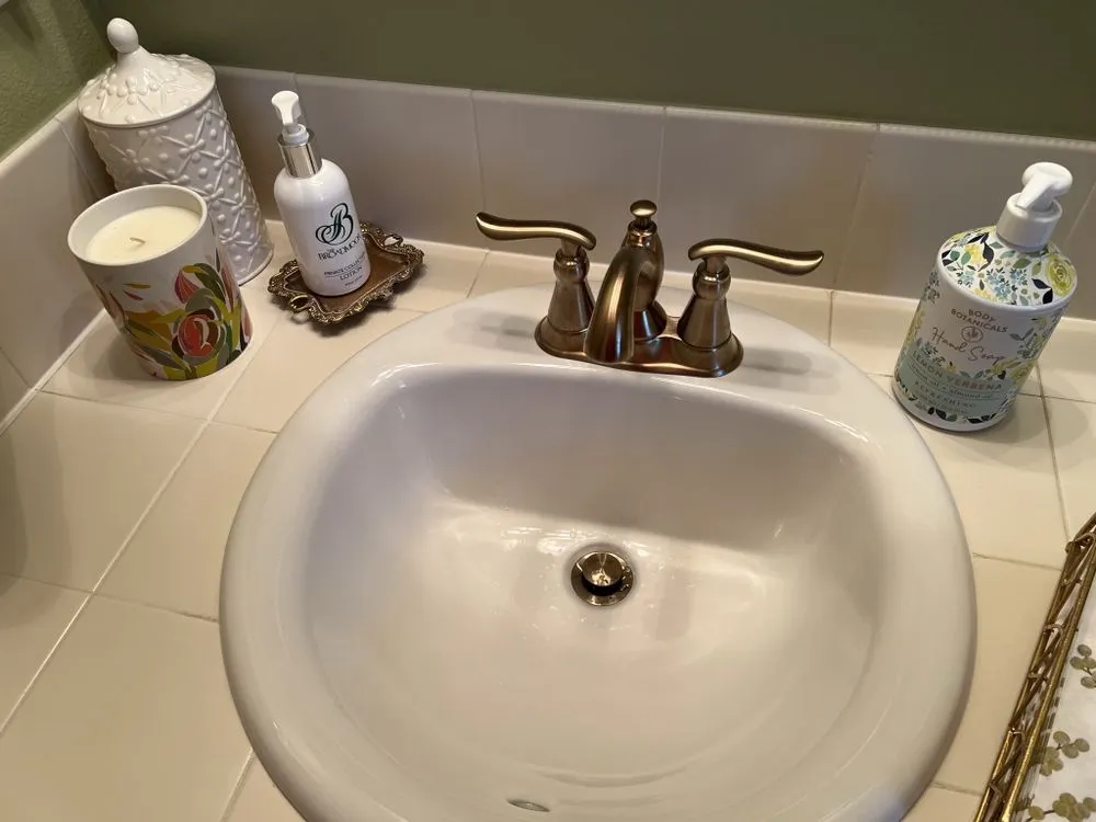 Slide of Moe the Plumber