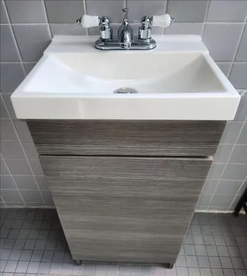 Moe the Plumber Logo