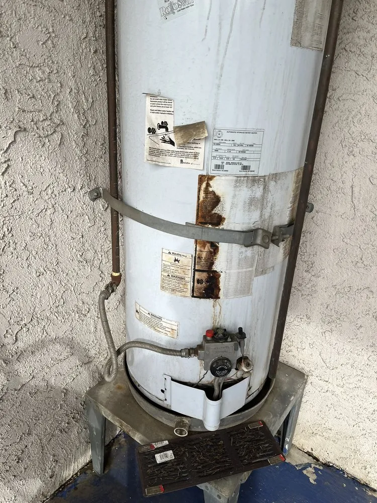 Expert drain cleaning experts serving San Fernando Valley, CA - Molinas Plumbing & Rooter
