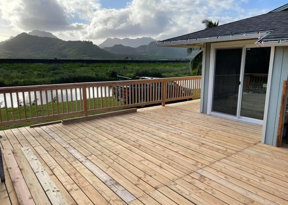 Slide of Moniz Maintenance Service