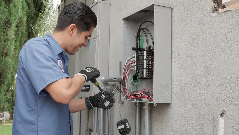 Professional plumbing repair service in Costa Mesa, CA - Monkey Wrench Plumbing, Heating, Air & Electric