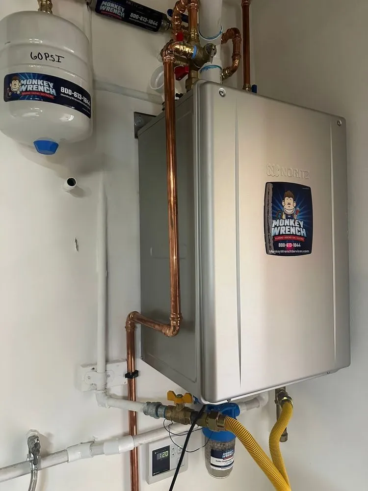 Top-rated pipe repair experts serving Los Angeles, CA - Monkey Wrench Plumbing, Heating, Air & Electric