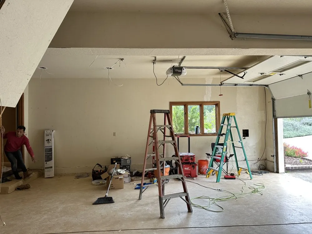 Slide of Monroy Remodeling