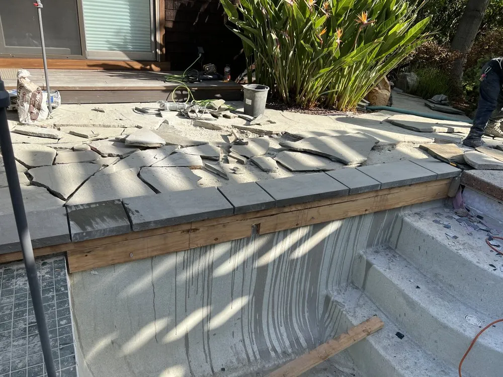 Professional emergency plumbing experts serving East Palo Alto, CA - Monroy Remodeling