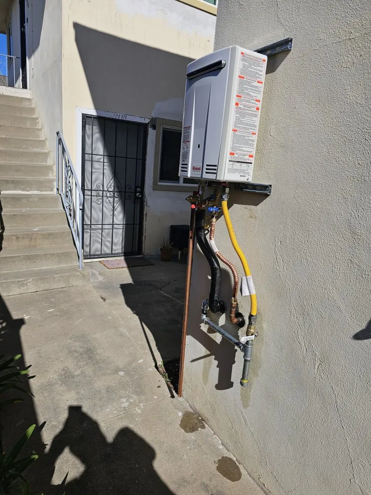 Slide of Montijo Plumbing