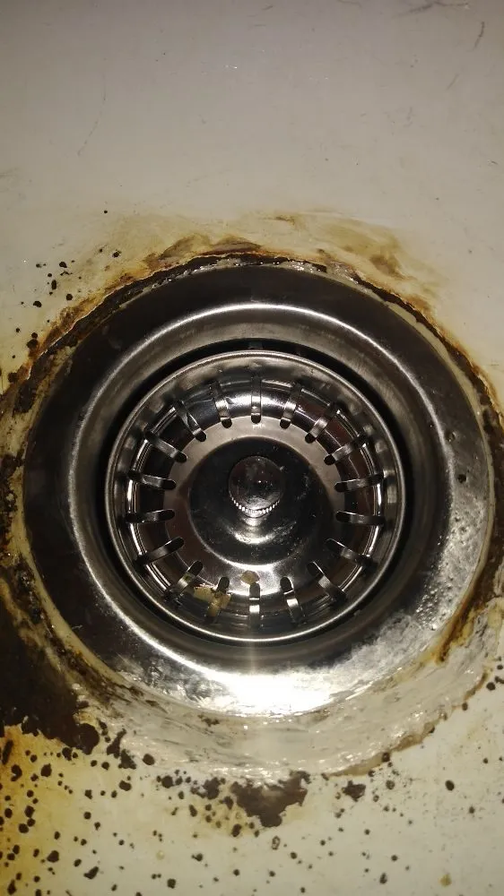 Slide of Monéts Plumbing Services