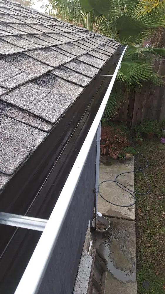 Slide of MooMoo Outdoors Handyman Services