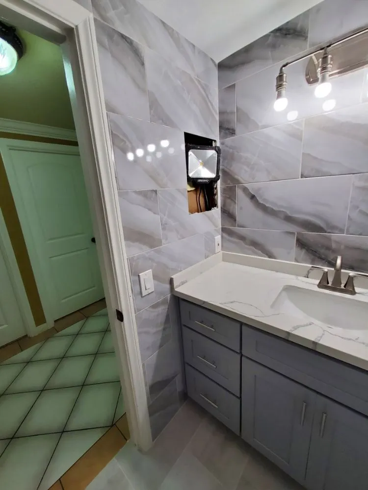 Expert plumbing repair experts serving Santa Ana, CA - Mora's Construction