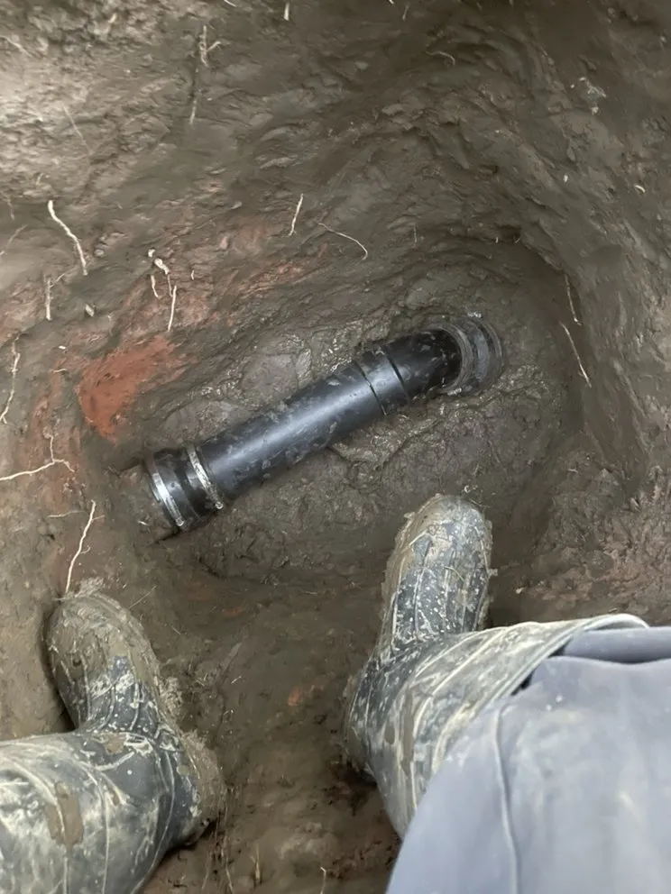 Slide of Moras Rooter Services