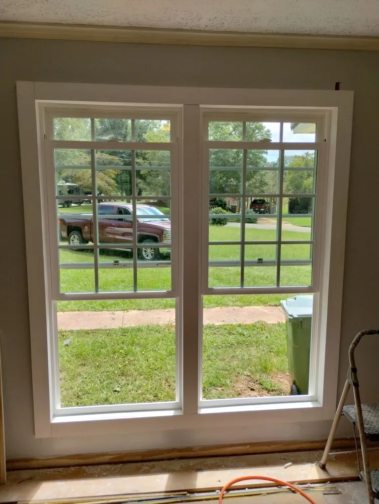 Slide of Mora's Services And Repairs