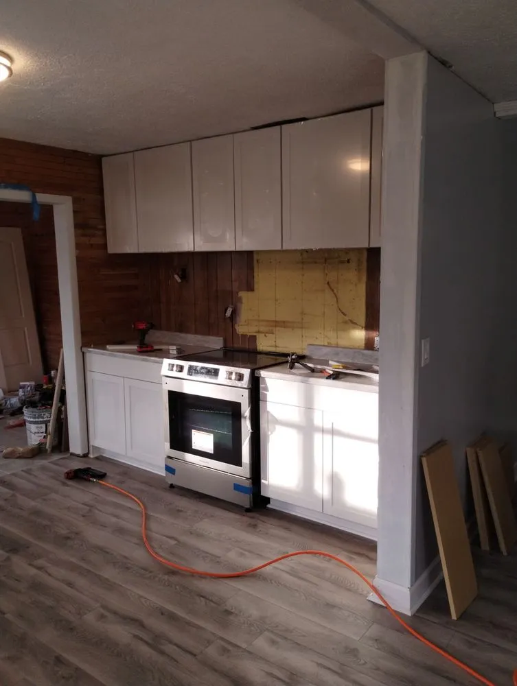 Slide of Mora's Services And Repairs