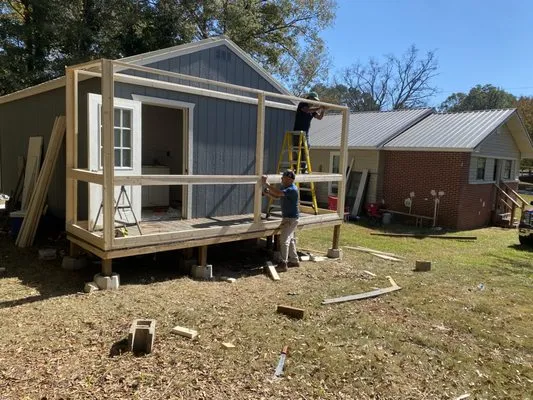 Mora's Services And Repairs