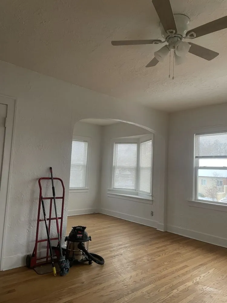 Slide of More Then A Handyman