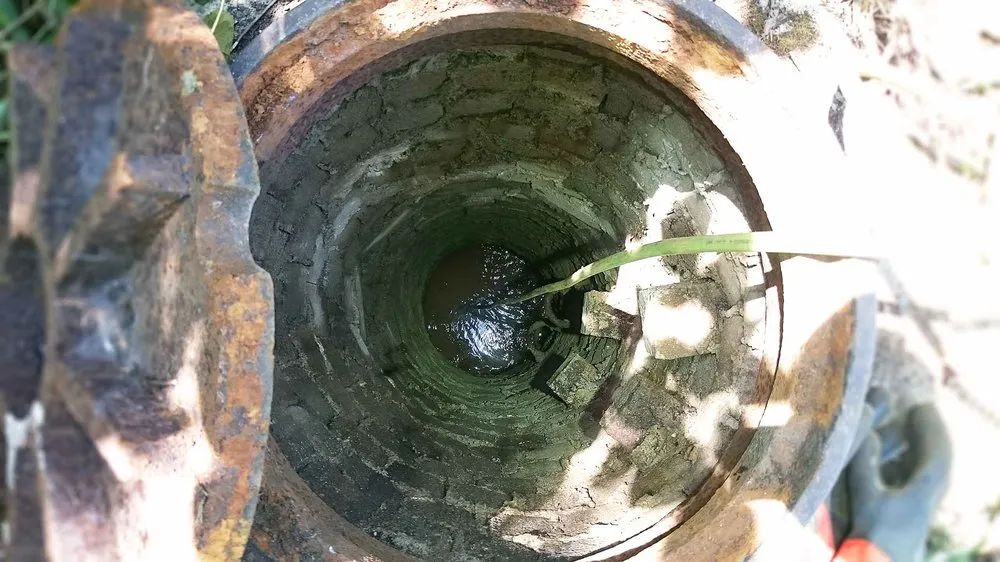 Slide of Morris Drain Service