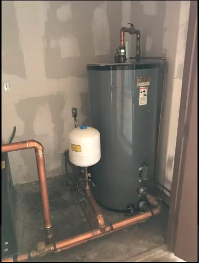 Slide of Mo’s Plumbing