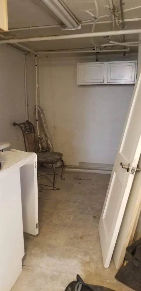 Slide of Mosley Home Improvement