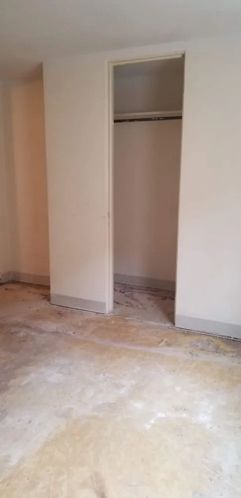 Slide of Mosley Home Improvement