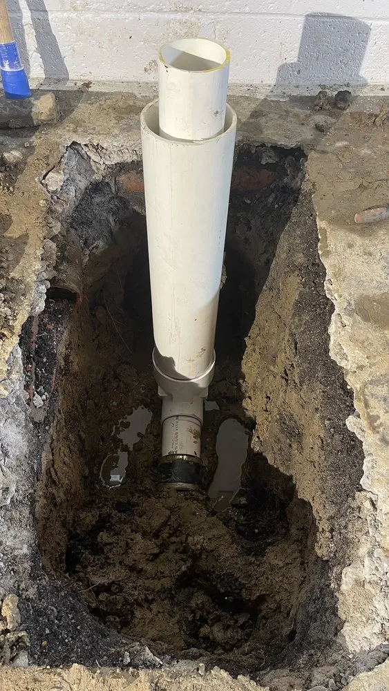 Slide of Motown Plumbing E-Z Sewer & Drain