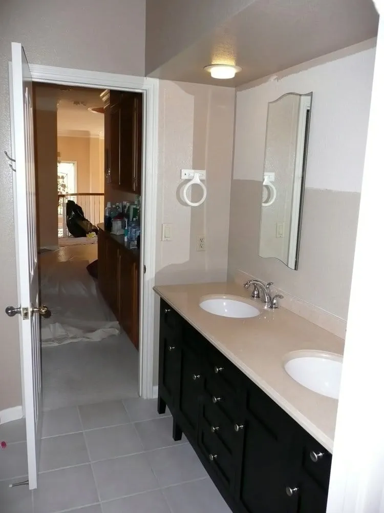 Slide of Motto Construction