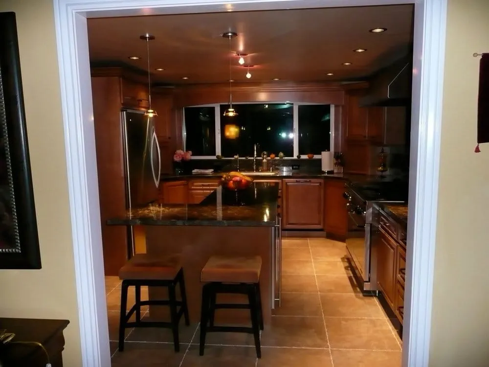 Slide of Motto Construction