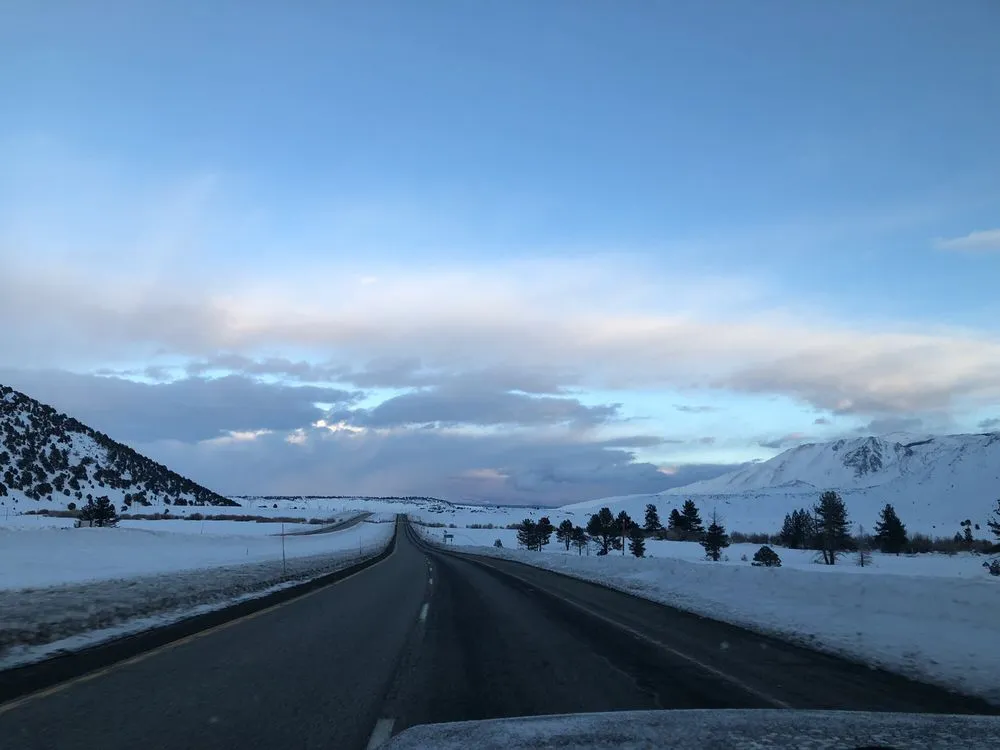 Slide of Mountain View Absentee Homeowners Service