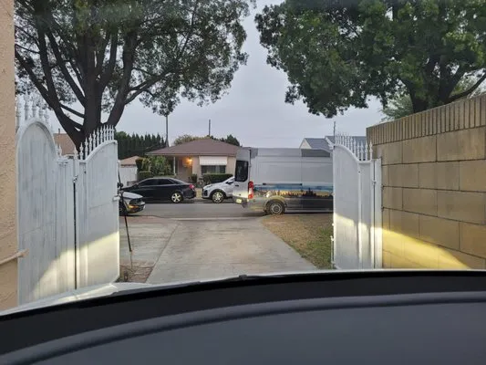 Mr. Clean Plumbing and Heating Logo