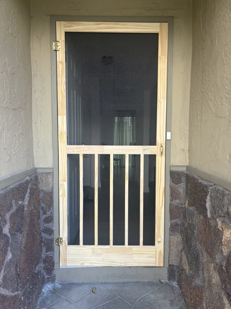 Slide of Mr Den Handyman Service