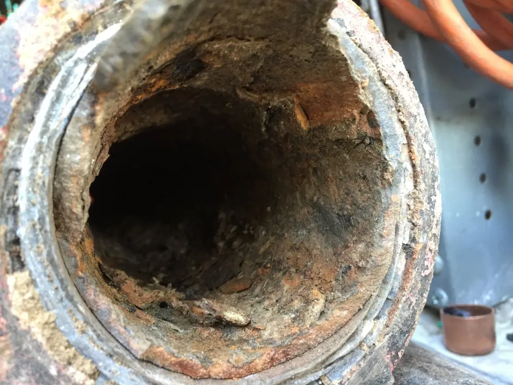 Affordable emergency plumbing for homes in Los Angeles, CA by Mr Flowright Plumbing and Rooter