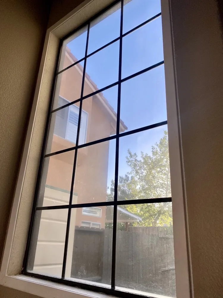 Slide of Mr G Contractor